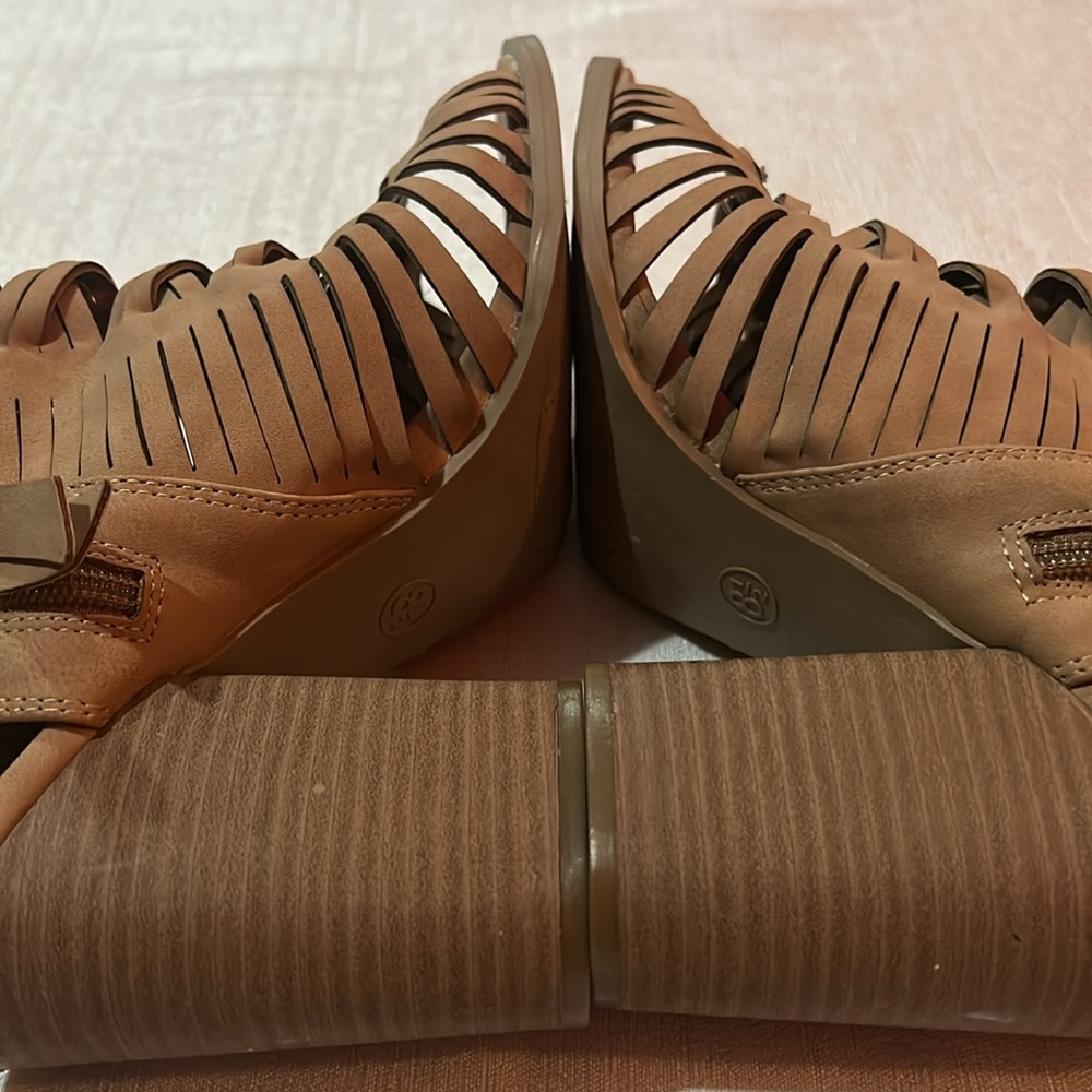 DV by Dolce Vita ‘Alyson Amina’ Women Brown Strappy Block Heel Sandals Size 8.5 - Picture 12 of 15